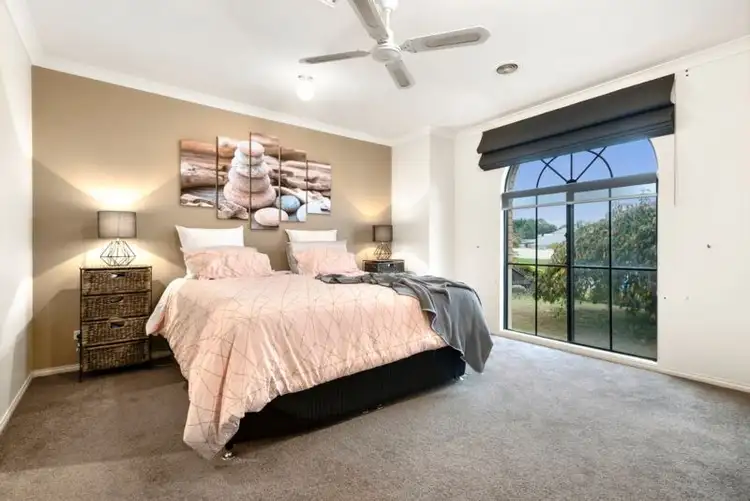 Third view of Homely house listing, 7 Kelbourne Grove, Sunbury VIC 3429
