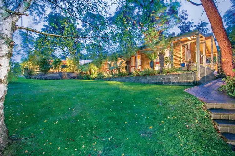 33 Scenic Crescent, Ballarat North VIC 3350