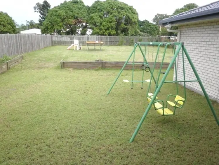 Seventh view of Homely house listing, 10 Charles Street, Howard QLD 4659