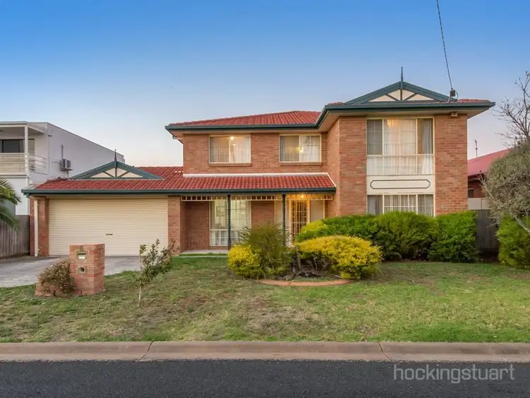 5 Coveside Avenue, Safety Beach VIC 3936