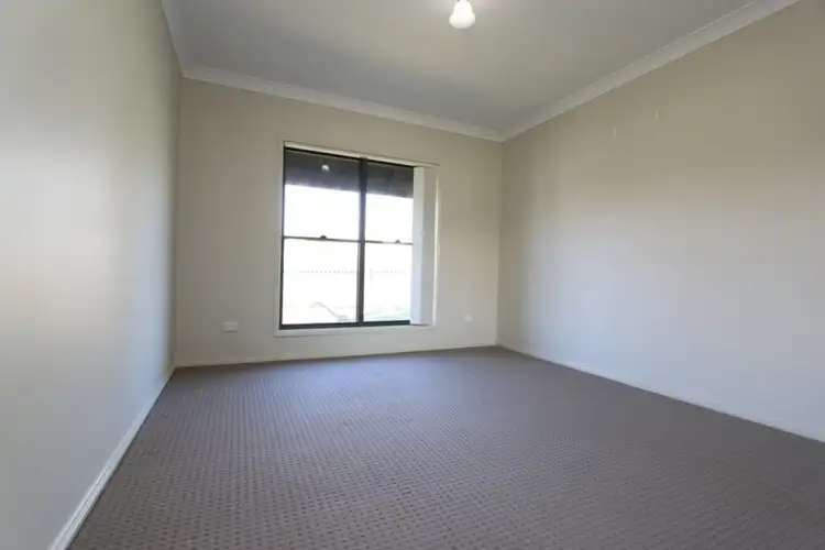 Seventh view of Homely semi-detached listing, 2/14 Middleton Drive, East Maitland NSW 2323