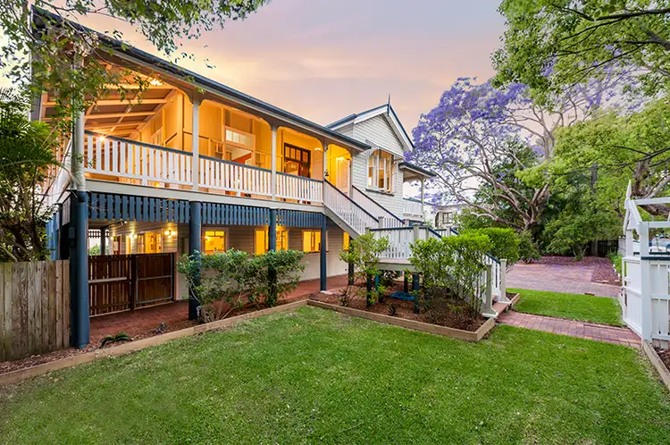 60 Laurel Ave, Chelmer QLD 4068