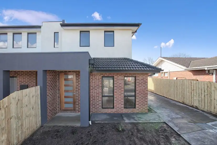 Main view of Homely house listing, 2/22 Henderson Road, Tullamarine VIC 3043