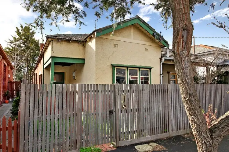 1B Gladstone Street, Prahran VIC 3181