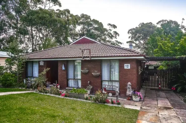 12 Hilltop Avenue, Hazelbrook NSW 2779