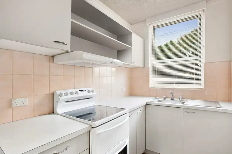 Third view of Homely unit listing, 5/82 Burwood Highway, Burwood East VIC 3151