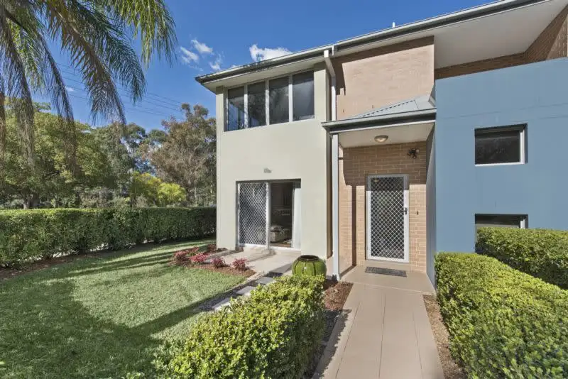 Main view of Homely townhouse listing, 1/162 Marsden Road (easy access off Marsden rd on Miller Ave), Dundas Valley NSW 2117