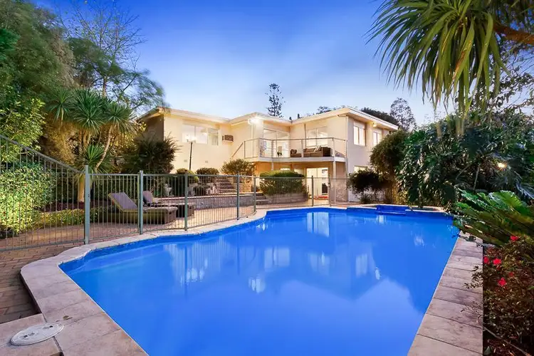 13 Argus Crescent, Doncaster East VIC 3109