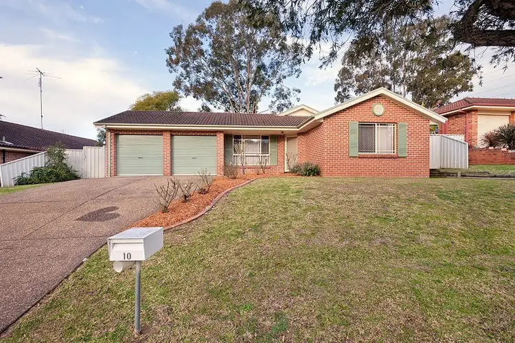 10 Harriett Close, Glenmore Park NSW 2745