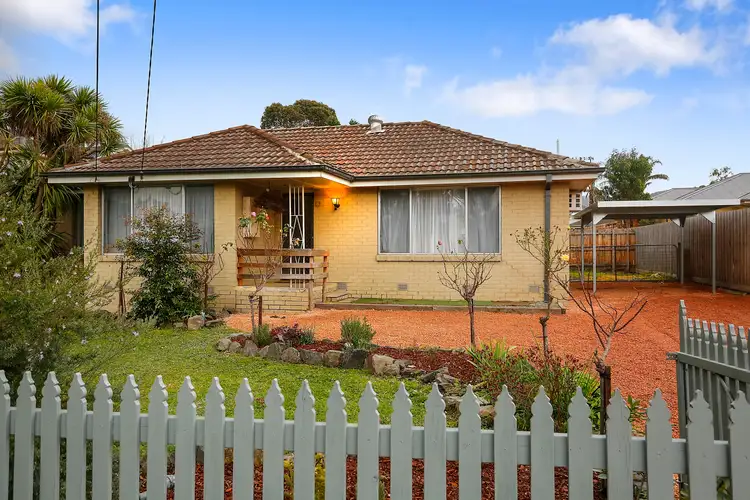 1 Farrell Avenue, Yarra Glen VIC 3775