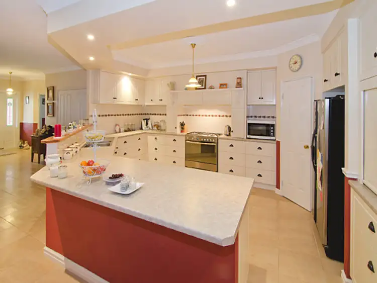 15 Harvester Promenade, Vasse WA 6280