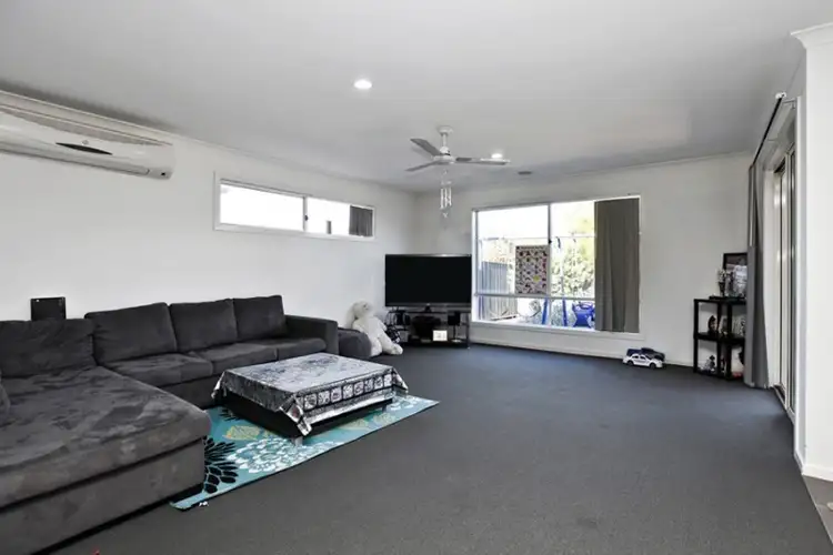 Fifth view of Homely house listing, 11 Yandee Court, Truganina VIC 3029