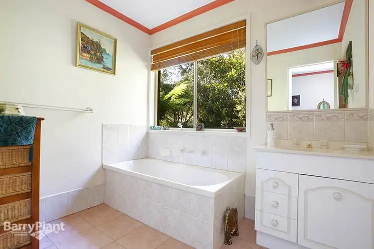 Fifth view of Homely house listing, 16 Skye Court, Bayswater North VIC 3153