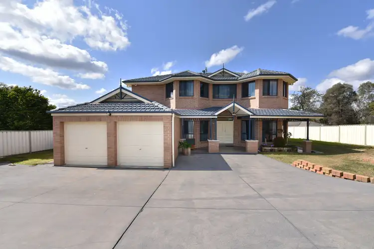 12 Hickey Street, Cessnock NSW 2325