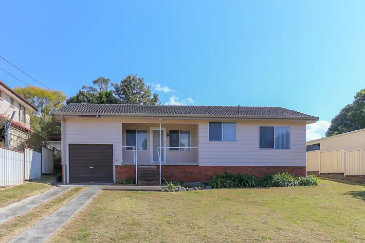 24 Hancock Avenue, Dungog NSW 2420