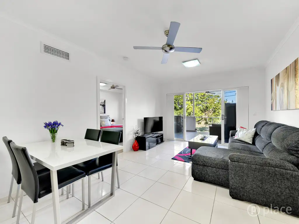 Main view of Homely unit listing, 3/8 Mercer Avenue, Kedron QLD 4031