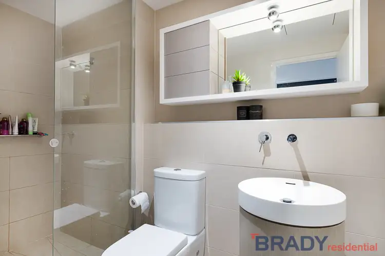 Fourth view of Homely apartment listing, 2/11 Shamrock Street, Abbotsford VIC 3067