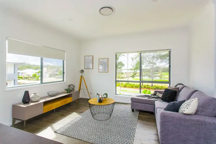 Fifth view of Homely house listing, 8 Muirfield Way, Medowie NSW 2318