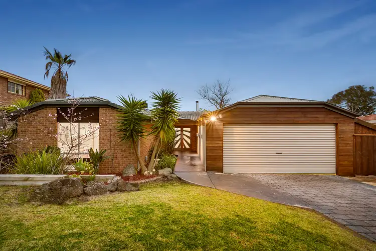 9 Kate Charlesworth Place, Croydon Hills VIC 3136