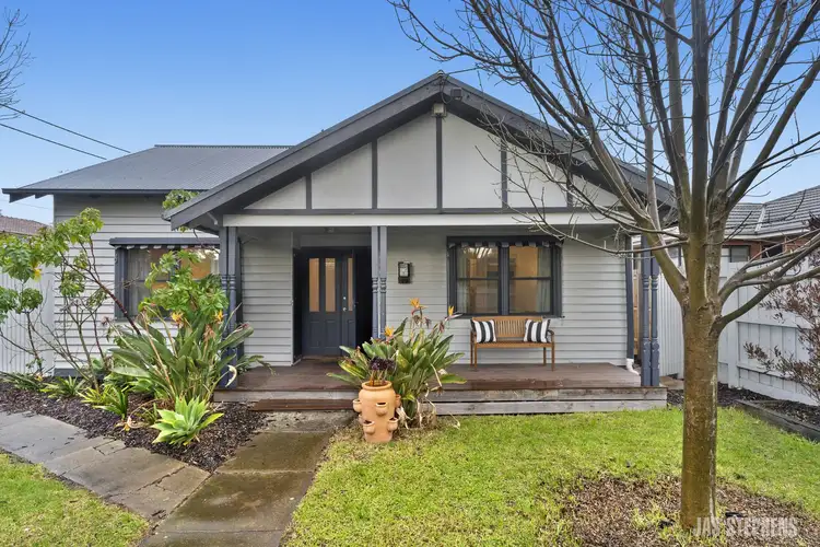 61 Kingsville Street, Kingsville VIC 3012