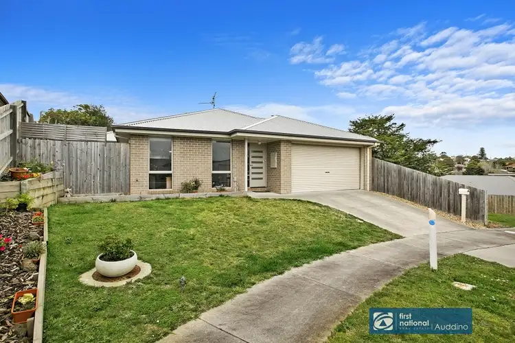 8 Sunset Close, Korumburra VIC 3950