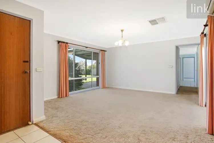 Third view of Homely house listing, 5 Dirru Court, Springdale Heights NSW 2641
