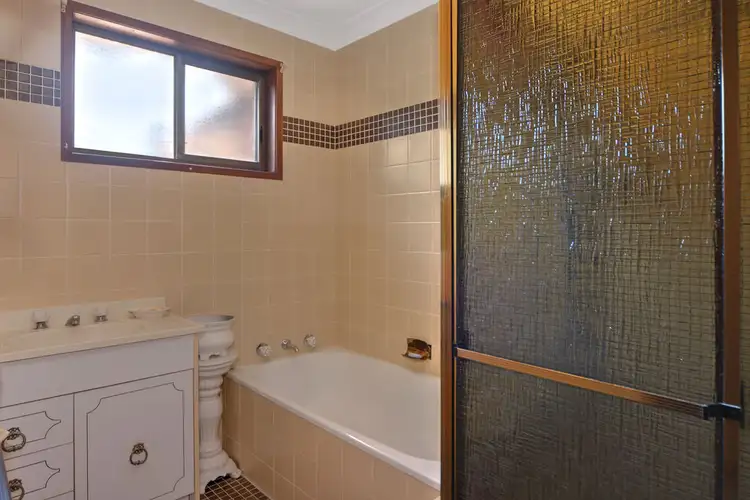 Sixth view of Homely house listing, 6 Maybern Close, North Nowra NSW 2541