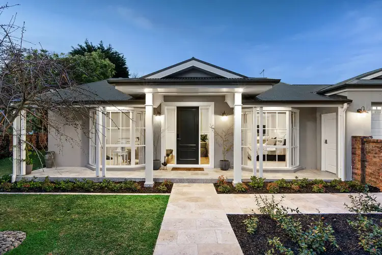 14 Old Mornington Road, Mount Eliza VIC 3930