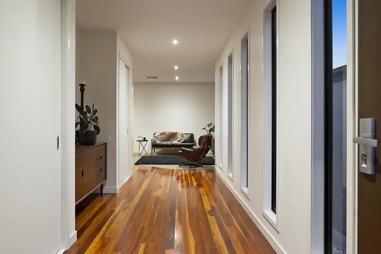 Third view of Homely house listing, 1/27 Cousins Street, Strathdale VIC 3550