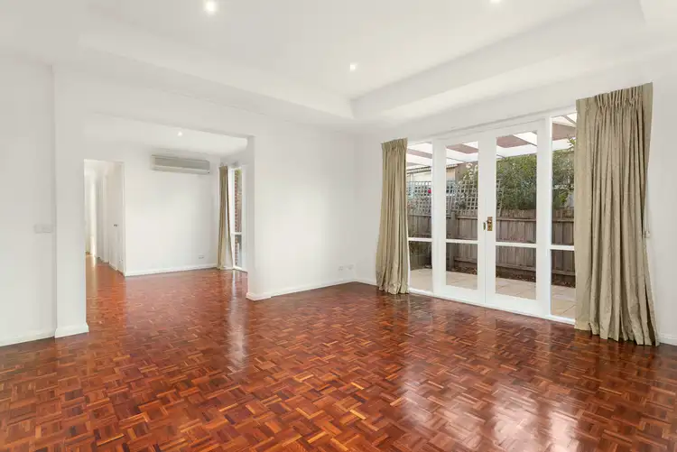 Fifth view of Homely unit listing, 1/11 Kintore Crescent, Box Hill VIC 3128