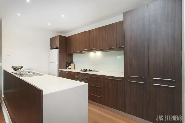 Fourth view of Homely townhouse listing, 2/9 Bell Street, Seddon VIC 3011