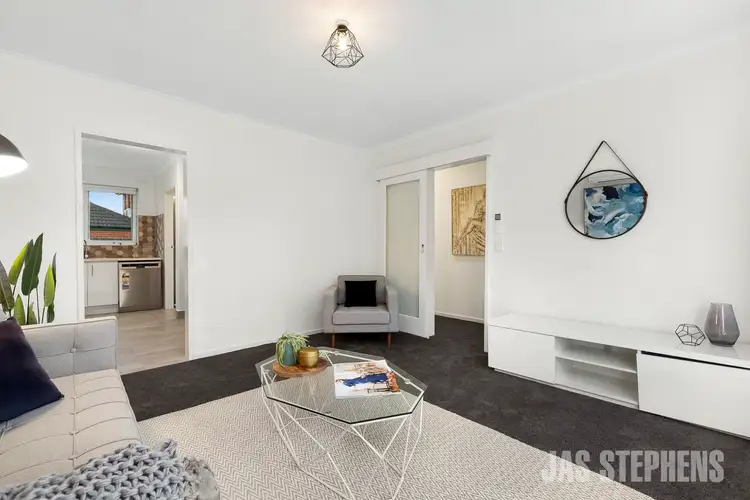 2/23 Lewis Street, Kingsville VIC 3012