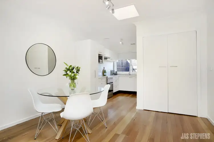 Second view of Homely unit listing, 3/101 Blackshaws Road, Newport VIC 3015