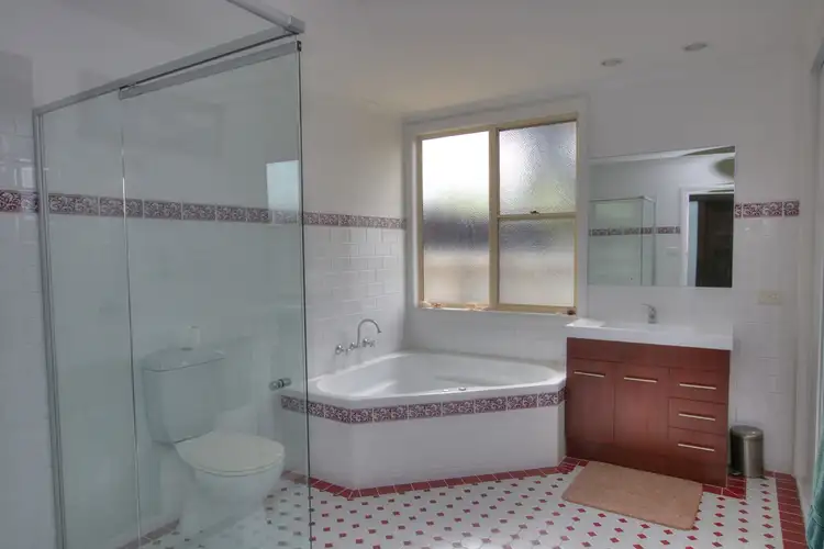 Fifth view of Homely house listing, 82 Dooen Road, Horsham VIC 3400