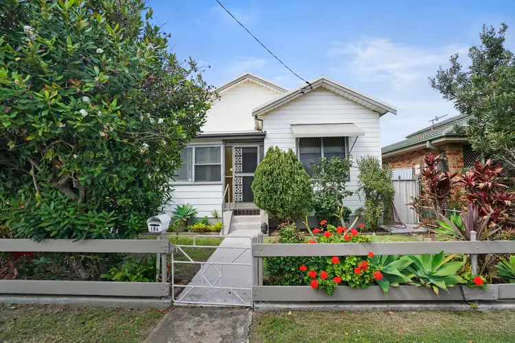 184 Dunbar Street, Stockton NSW 2295