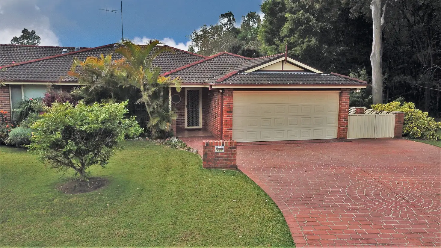 Main view of Homely villa listing, 2/7 Cocos Crescent, Forster NSW 2428
