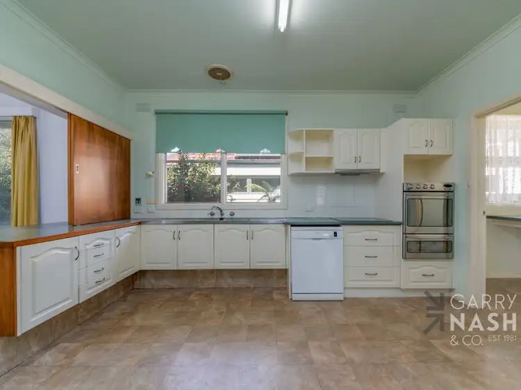 Sixth view of Homely house listing, 10 Riverview Crescent, Wangaratta VIC 3677