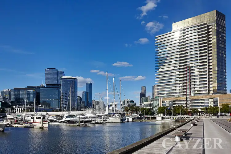 2004/80 Lorimer Street, Docklands VIC 3008