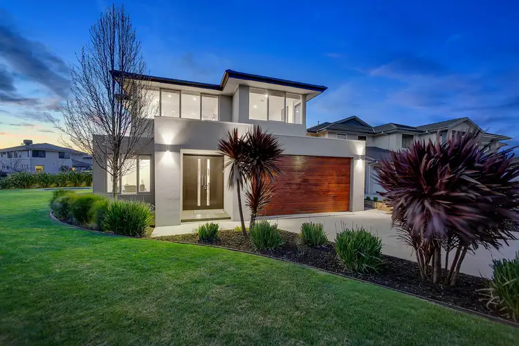 Fifth view of Homely house listing, 9 Viewmount Place, Sandhurst VIC 3977