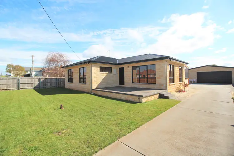 221 William Street, Devonport TAS 7310