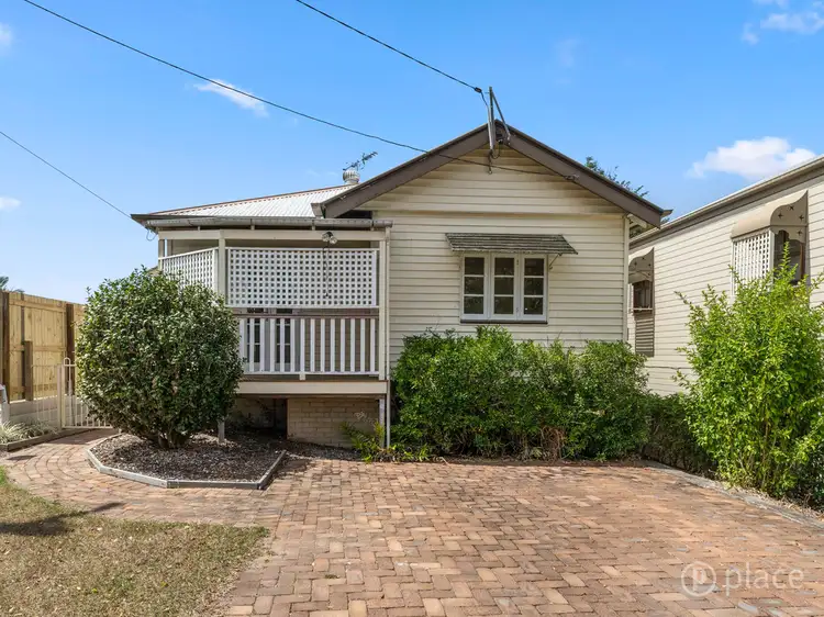 26 Dovedale Crescent, Ashgrove QLD 4060