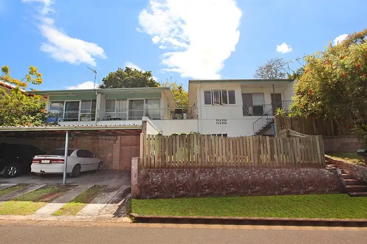 4/6 Washington Street, Nambour QLD 4560