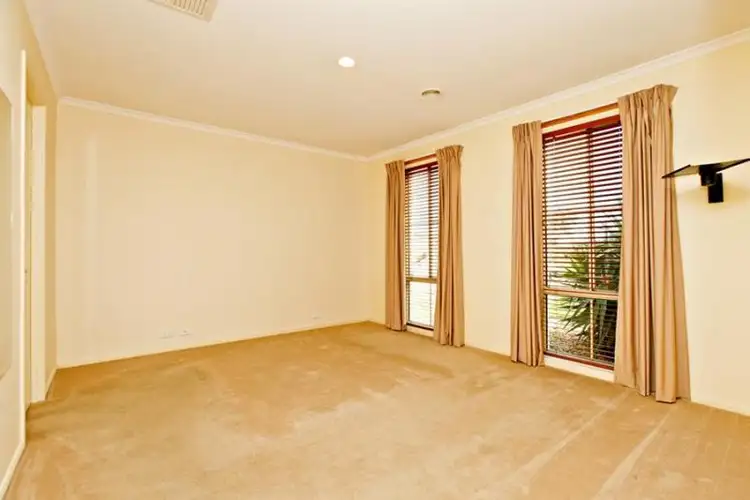 Seventh view of Homely house listing, 2 Windle Court, Truganina VIC 3029
