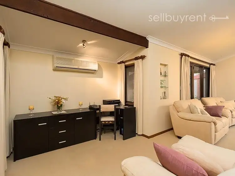 Fifth view of Homely house listing, 2 OPAL COURT, Wodonga VIC 3690