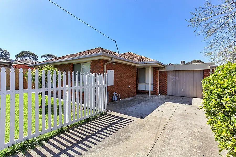 Main view of Homely unit listing, 2/5 Conway Court, Altona North VIC 3025
