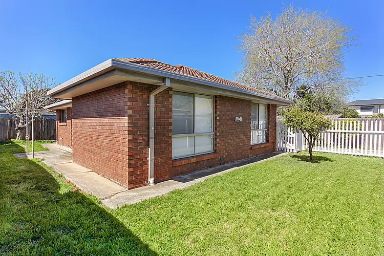 Second view of Homely unit listing, 2/5 Conway Court, Altona North VIC 3025