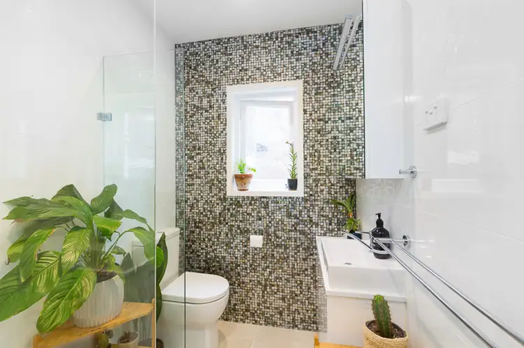 Third view of Homely apartment listing, 3/40 Curlewis Street, Bondi Beach NSW 2026