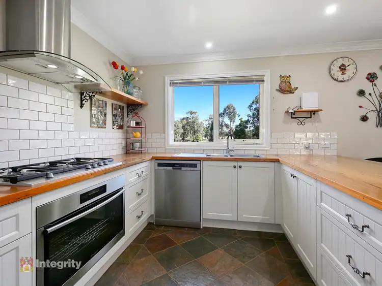 Fifth view of Homely house listing, 9 Kelly Court, Kinglake West VIC 3757