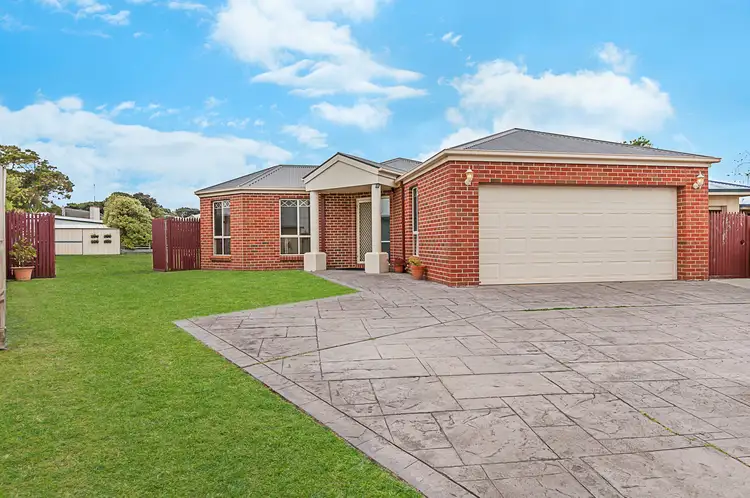 Second view of Homely house listing, 11 Donegal Court, Portland VIC 3305