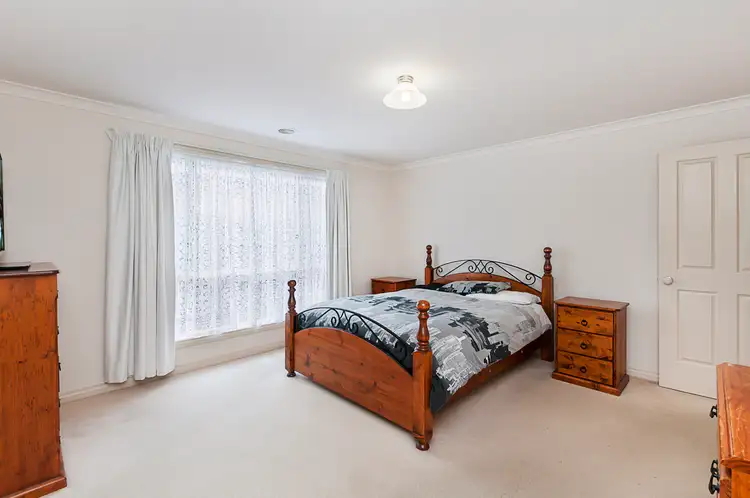 Fifth view of Homely house listing, 11 Donegal Court, Portland VIC 3305